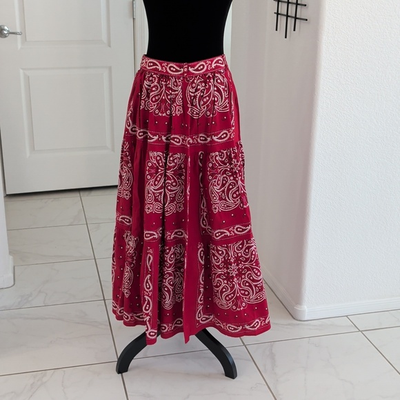 Laundry True Red Bandana Print Full Circle Midi Skirt Pearl Buttons S Western - Picture 7 of 10